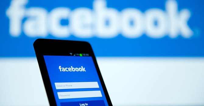 Facebook blocks fanpages related to Leecombank