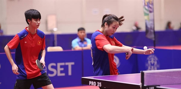 Young table tennis players take regional silver, bronzes