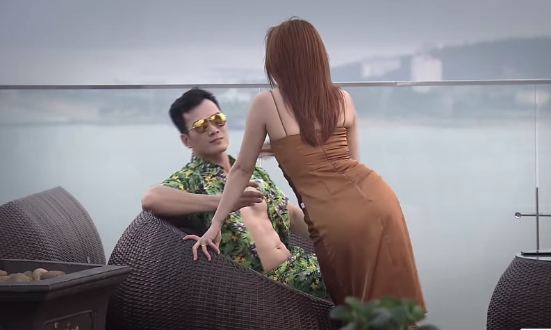 'Về nhà đi con' tập 43, Thư bị Vũ bóc vở màn cua trai lấy 500 đô