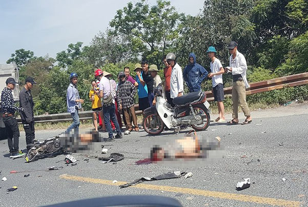 Xe tải tông chết 2 người đi xe máy ở Hà Nam, thi thể không còn nguyên vẹn