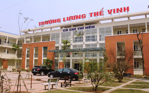 Điểm chuẩn lớp 6 thay đổi giữa đêm, thí sinh phát khóc vì từ đỗ thành trượt