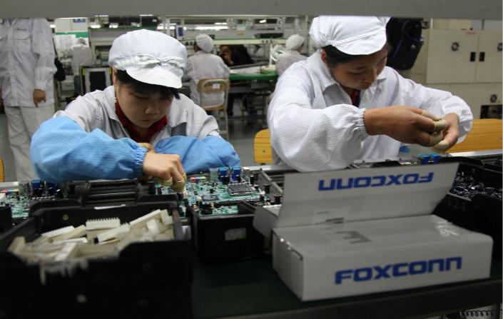 Apple tăng sản xuất iPhone bên ngoài Trung Quốc