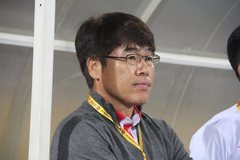 Đồng hương thầy Park từ chức HLV trưởng CLB Viettel