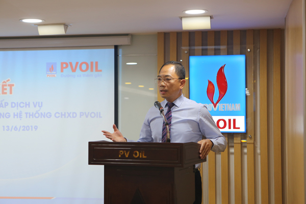 PVOIL tiên phong thanh toán mua xăng dầu không dùng tiền mặt