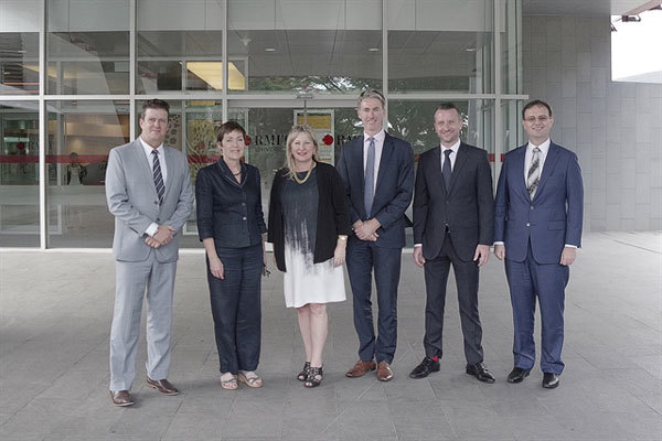 Australian state minister visits RMIT Vietnam