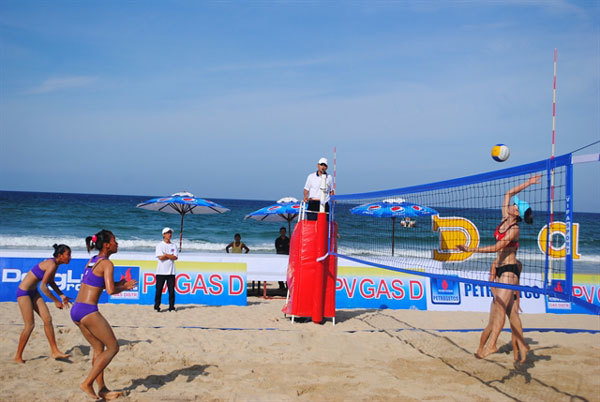 Central coastal village to host beach volleyball