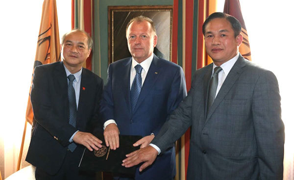 International Judo Federation to support Vietnamese judokas