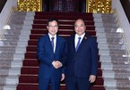 PM urges Samsung Vietnam to expand operation