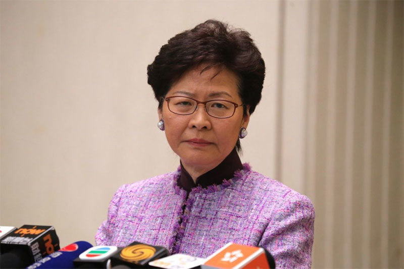 Hong Kong hoãn vô thời hạn dự luật dẫn độ