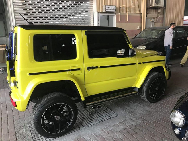 Xế offroad Suzuki Jimny độ phong cách Mercedes G-Class