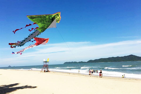 Cai Chien Island: one more beautiful tourist attraction in Quang Ninh