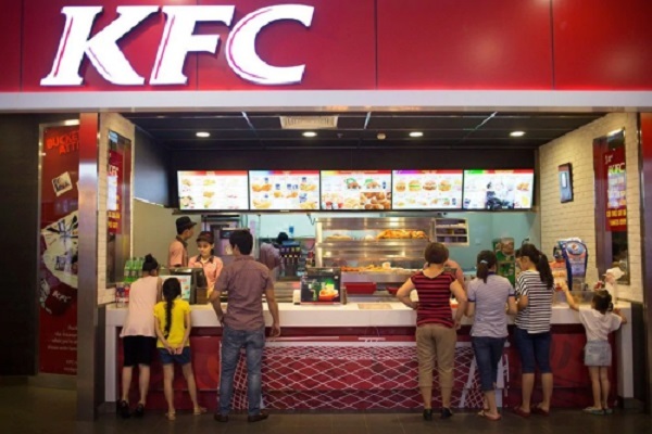World fast-food revenues slow in Vietnam, struggling to lure local consumers