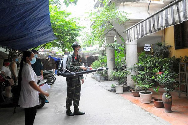 Hanoi in peak season for dengue fever