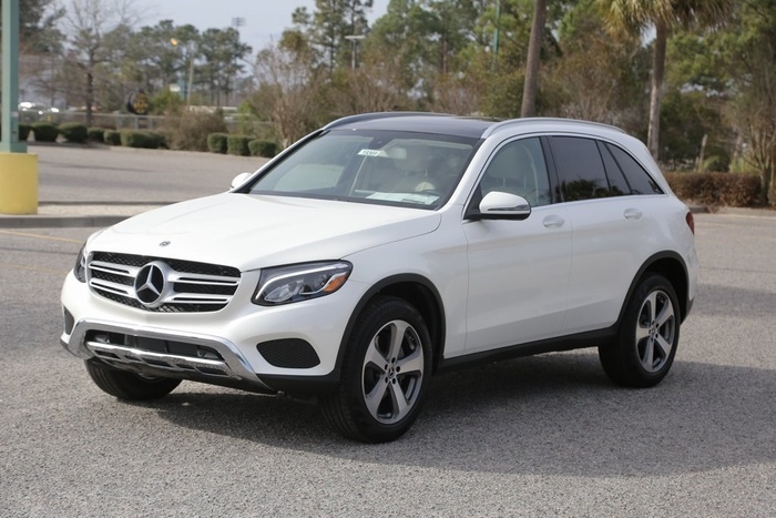 Nghi án Mercedes-Benz GLC 300 hỏng vi sai cầu trước do nước?