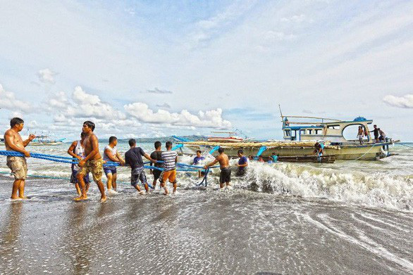 Vietnam boat that rescued Filipino fishermen identified