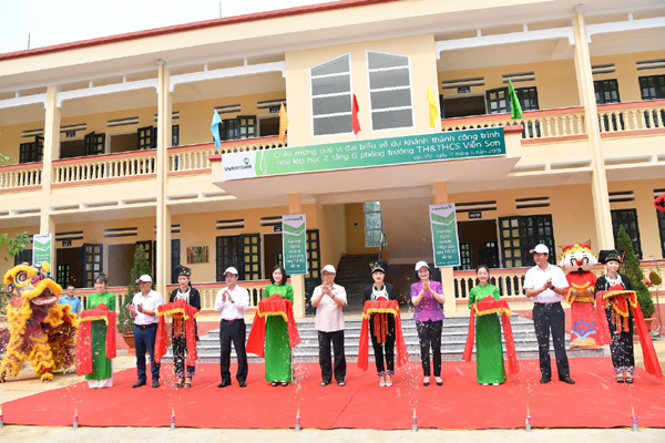 Vietcombank khánh thành công trình trường học tài trợ 3 tỷ đồng ở Yên Bái