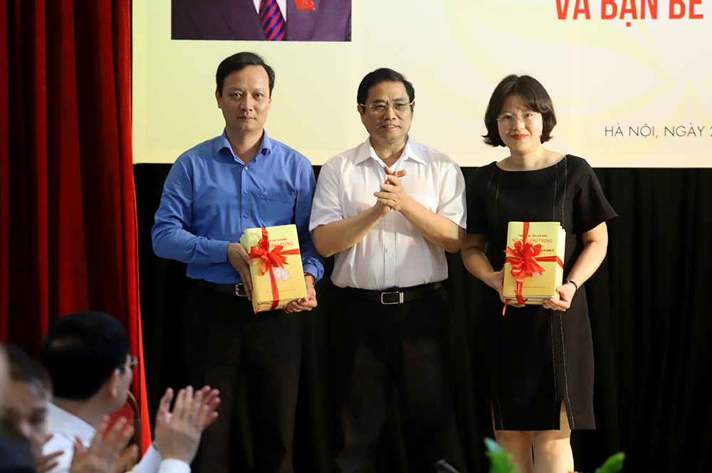 Tổng bí thư, Chủ tịch nước - nhà lãnh đạo có tâm, có tầm, trí tuệ, trong sáng