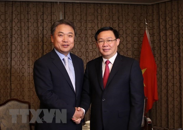 Deputy PM updates RoK investors on Vietnam’s policies