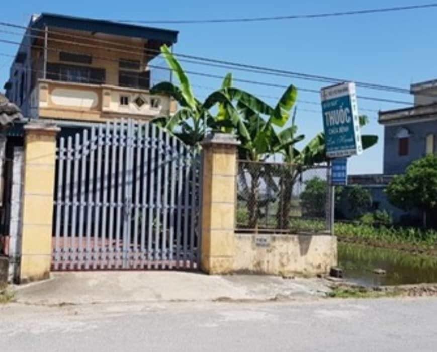 Bắt chủ hiệu thuốc dâm ô bé gái đi cùng cô đến truyền nước ở Thái Bình