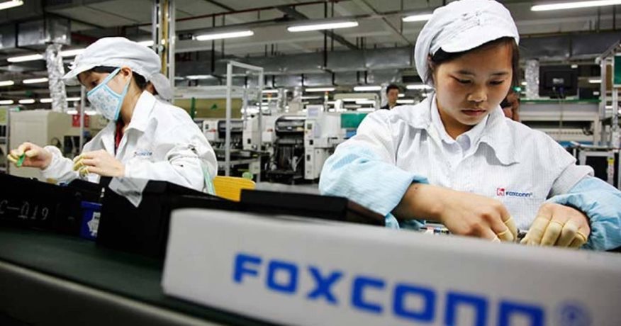 Đối tác Apple gấp rút tuyển 200.000 nhân công sản xuất iPhone 13