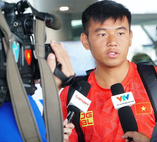 Vietnamese tennis team to play Davis Cup for promotion, big bonus