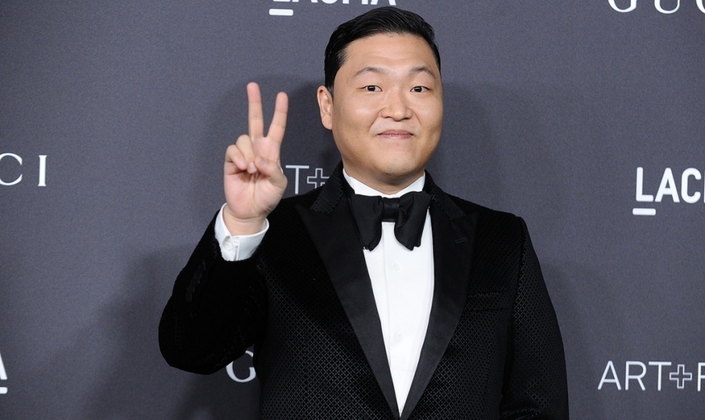 Psy của 'Gangnam Style' bị cảnh sát triệu tập