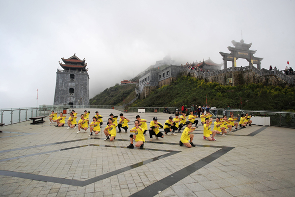 Lộ diện 4 đội lọt vào vòng chung kết cuộc thi nhảy Flashmob 2019