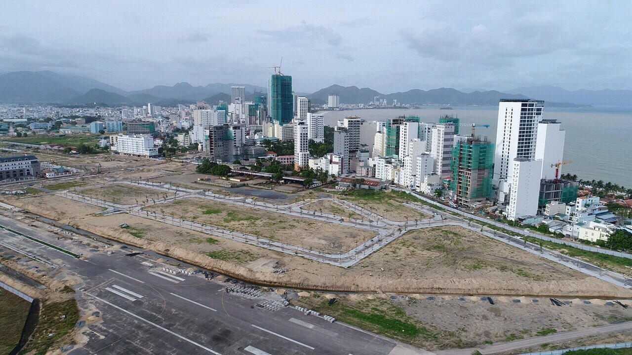 Bộ Quốc phòng không đồng ý sử dụng đất sân bay Nha Trang cũ làm bãi xe