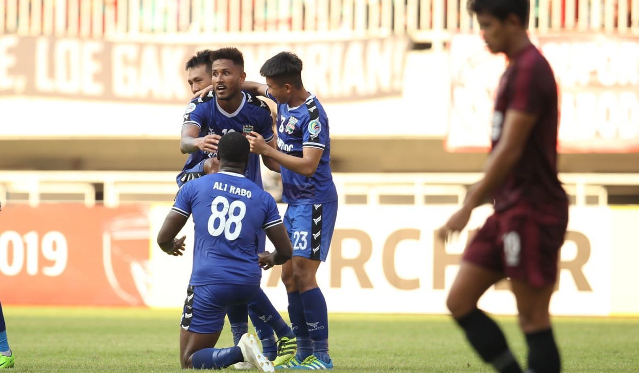 Bình Dương vào chung kết AFC Cup gặp Hà Nội