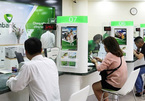 Share price slump may hinder Vietcombank’s plan