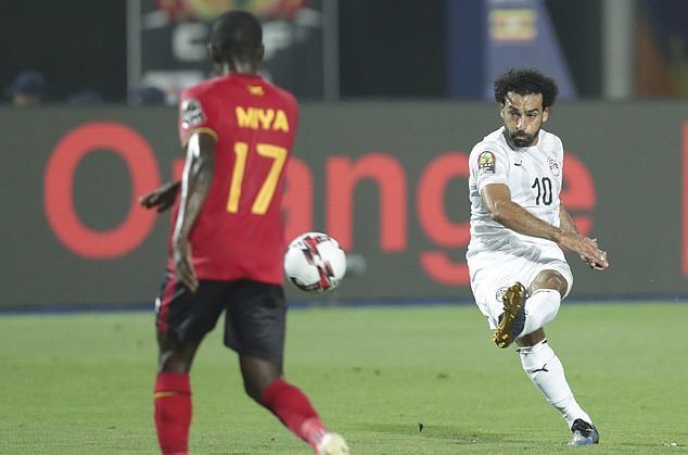 Salah lập siêu phẩm, Ai Cập vào tứ kết CAN 2019