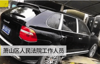 Xe sang Porsche cũ giá rẻ mạt chỉ từ 10 triệu đồng