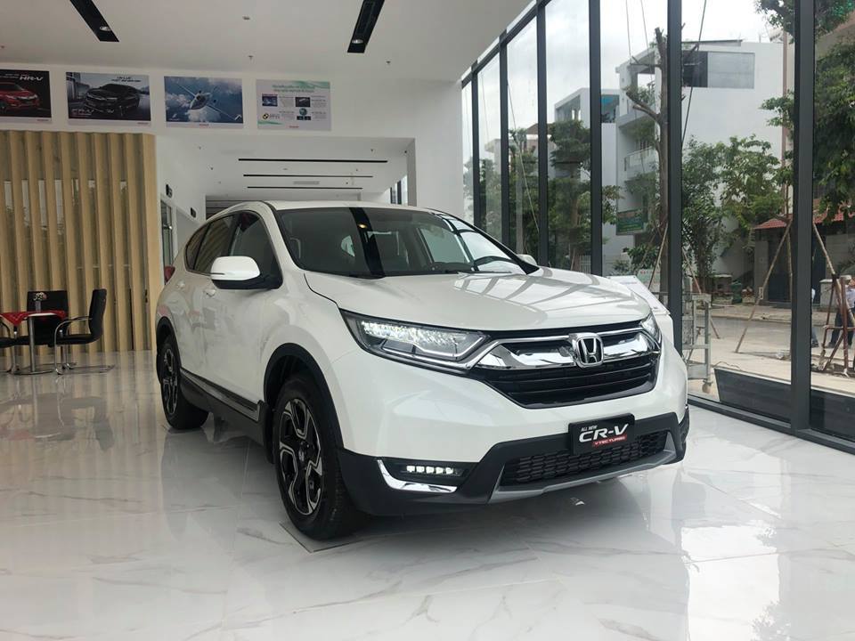 Mở hàng tháng 7, ô tô Việt nổi bão giảm giá mạnh