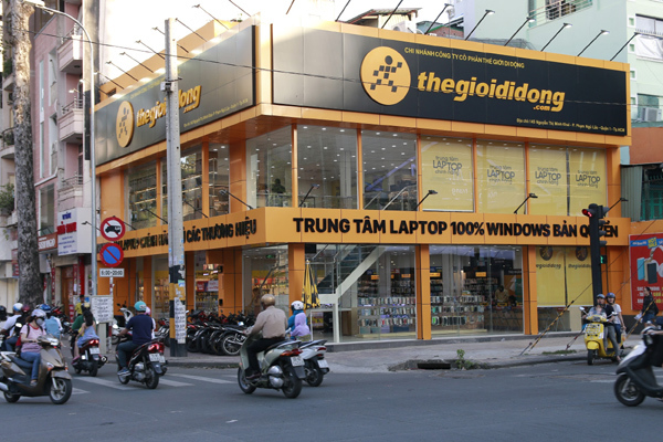 Cửa hàng laptop quy tụ gần 200 model của Thế Giới Di Động