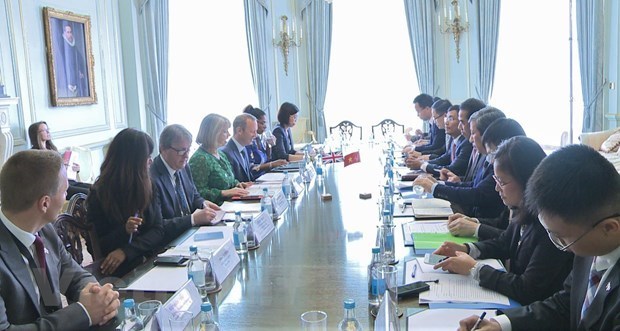 Vietnam, UK hold 7th strategic dialogue