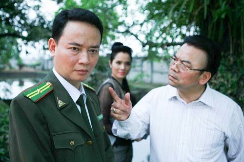 Diễn viên chuyên 'vai đểu' Tùng Dương co giật phải nhập viện vì nhiễm độc thần kinh