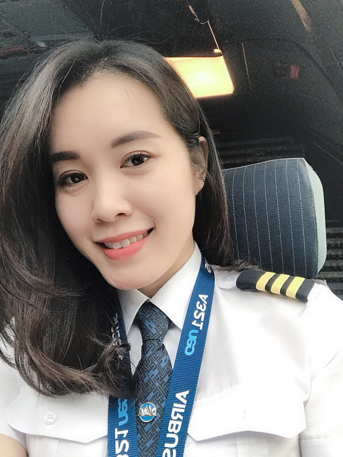 Nữ cơ phó 9x xinh đẹp: Từng không nghĩ sẽ làm phi công