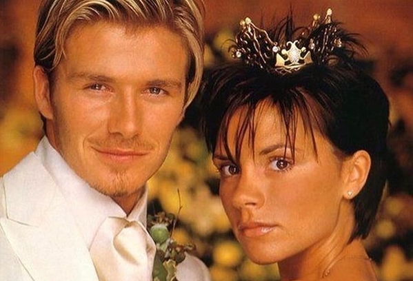 Sau loạt sóng gió, vợ chồng David Beckham kỷ niệm 20 năm ngày cưới bằng những lời yêu