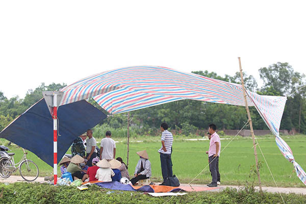 Dân Sóc Sơn chặn xe rác nhiều ngày, Hà Nội chỉ đạo khẩn