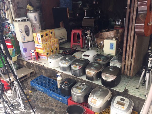 Vietnamese like Japanese kitchenware, even secondhand