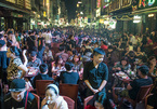 'Sàn nhảy' ngoài trời lớn nhất Sài Gòn: Thoải mái hít bóng cười, vật vã nhậu thâu đêm
