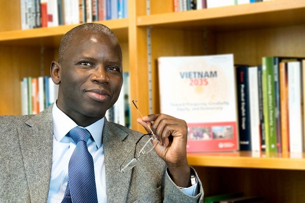 Phần 2: 'Việt Nam ở ngã ba đường'