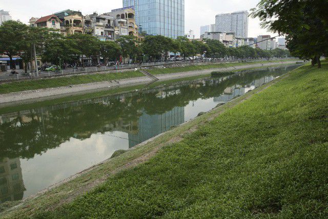 West Lake water pumped to refresh To Lich River