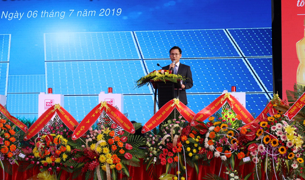 Khánh thành nhà máy điện mặt trời 3000 tỷ đồng ở An Giang