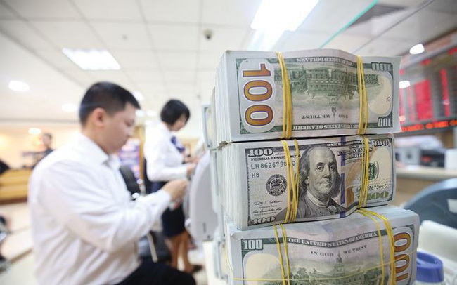 How will the US-China trade war affect Vietnam’s financial market?