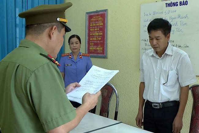 Exam scammers could face years in jail