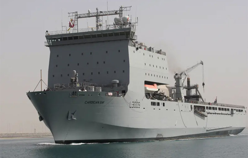 Lý do Iran điều nhiều tàu vũ trang vây bắt tàu dầu Anh