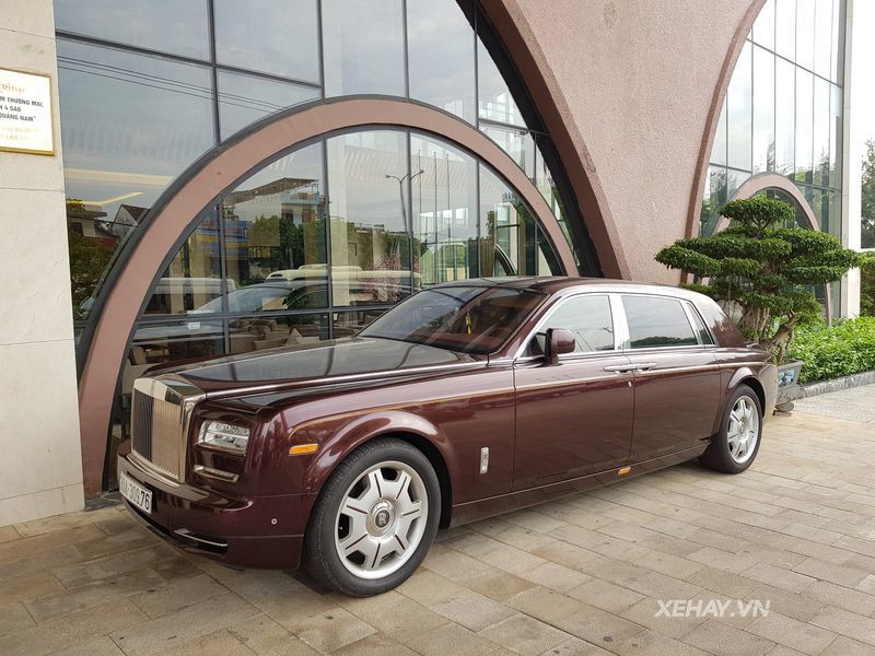 Đại gia “điếu cày” Lê Thanh Thản sở hữu bao nhiêu xe Rolls-Royce?