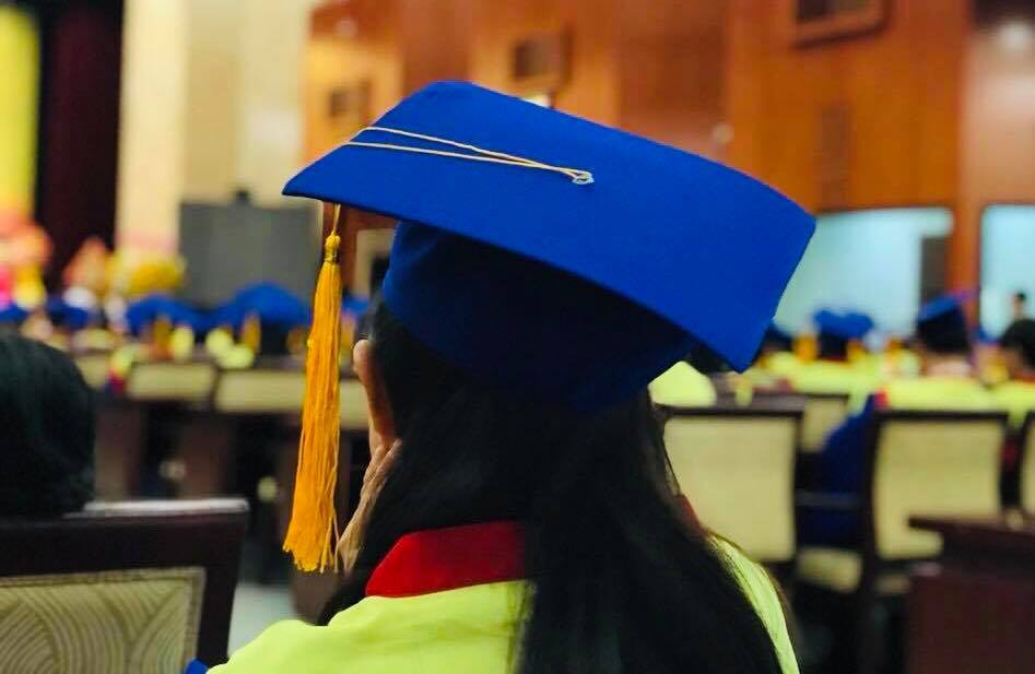 Trao bằng tốt nghiệp cho sinh viên qua đời vì ung thư