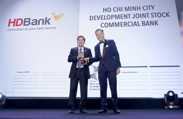HDBank vào danh sách ‘Nơi làm việc tốt nhất châu Á’